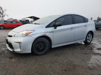  Salvage Toyota Prius