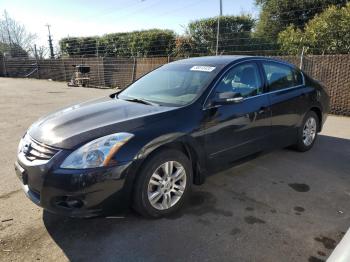  Salvage Nissan Altima