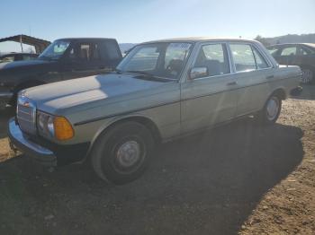  Salvage Mercedes-Benz 240-Class