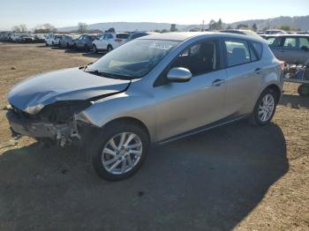  Salvage Mazda 3