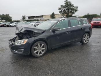  Salvage Volvo V60