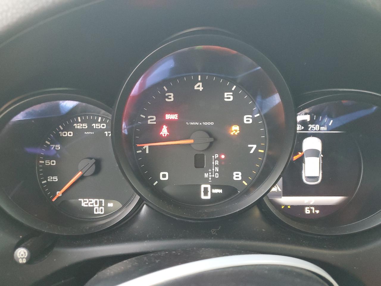 Porsche Macan Image 9