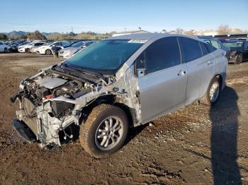  Salvage Toyota Prius