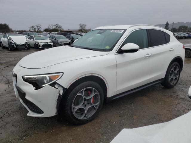  Salvage Alfa Romeo Stelvio