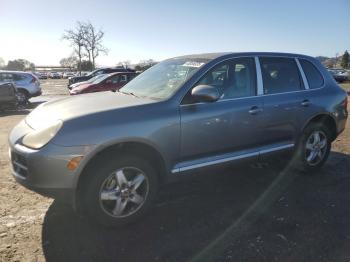  Salvage Porsche Cayenne