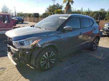  Salvage Nissan Kicks