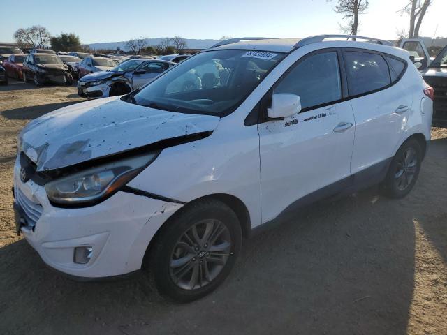  Salvage Hyundai TUCSON