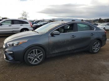  Salvage Kia Forte