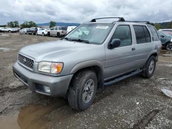  Salvage Nissan Pathfinder