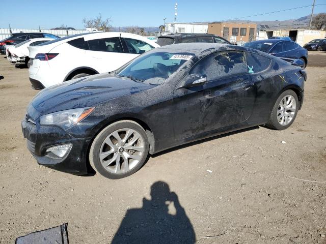  Salvage Hyundai Genesis