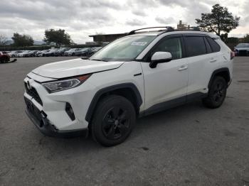  Salvage Toyota RAV4