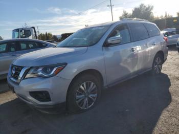  Salvage Nissan Pathfinder