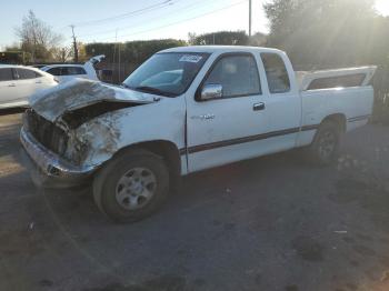  Salvage Toyota T100