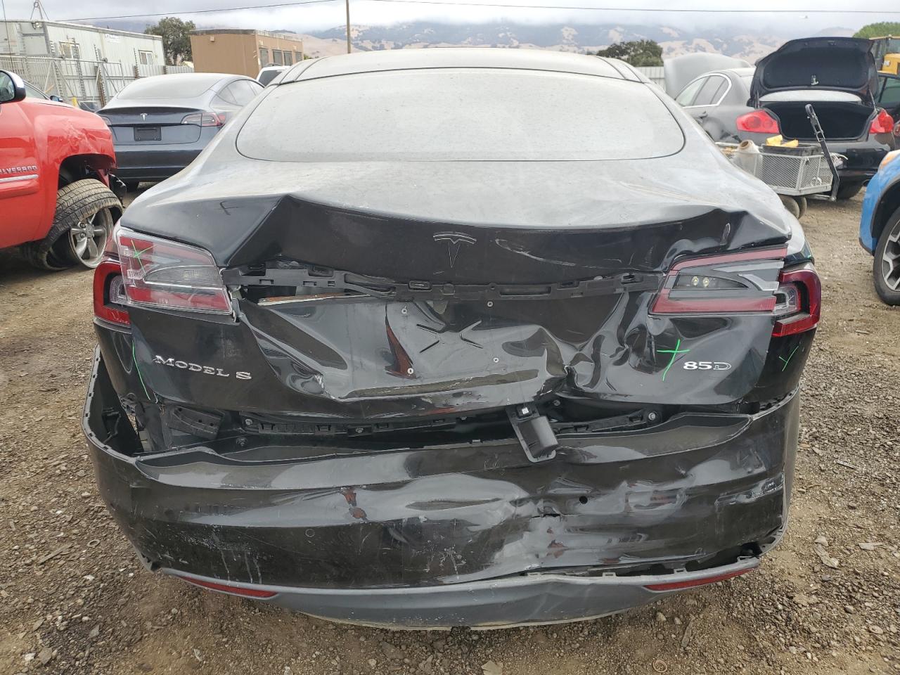 Tesla Model S Image 6