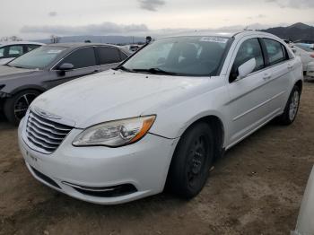  Salvage Chrysler 200