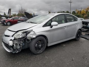  Salvage Toyota Prius