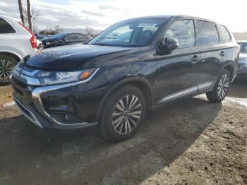  Salvage Mitsubishi Outlander