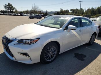  Salvage Lexus Es