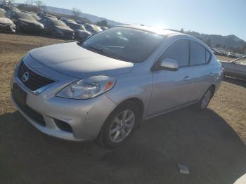  Salvage Nissan Versa