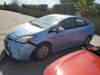  Salvage Toyota Prius