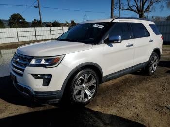  Salvage Ford Explorer