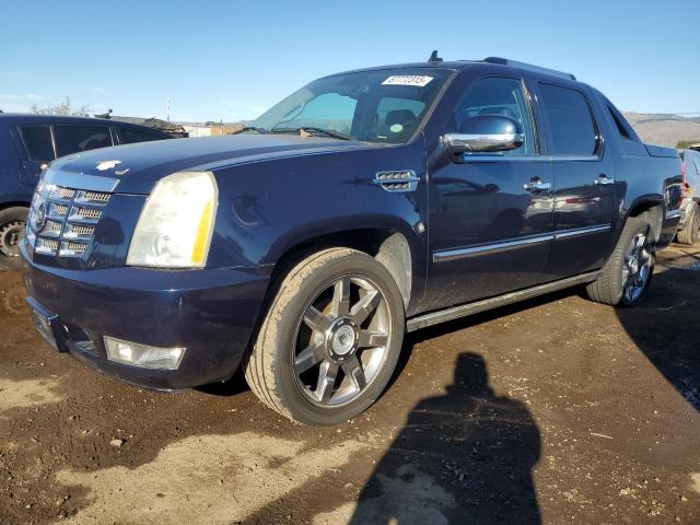  Salvage Cadillac Escalade