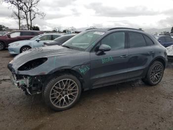  Salvage Porsche Macan