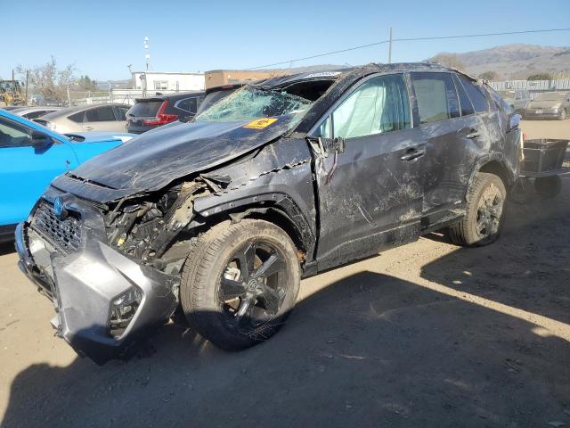  Salvage Toyota RAV4