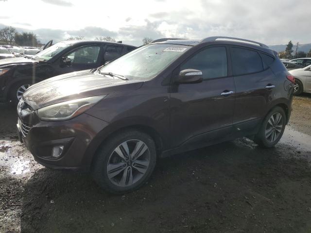  Salvage Hyundai TUCSON