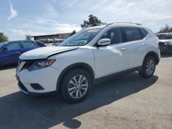  Salvage Nissan Rogue