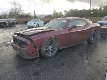  Salvage Dodge Challenger