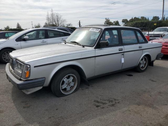  Salvage Volvo 244 Dlt