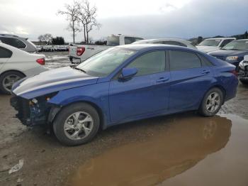  Salvage Hyundai ELANTRA