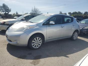  Salvage Nissan LEAF