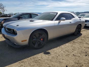  Salvage Dodge Challenger