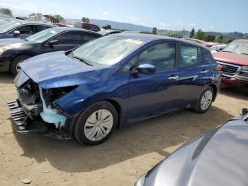  Salvage Nissan LEAF