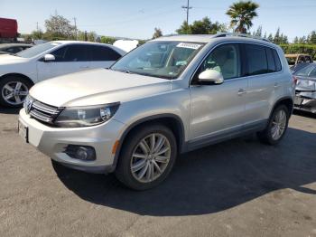  Salvage Volkswagen Tiguan