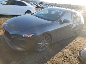  Salvage Mazda 3