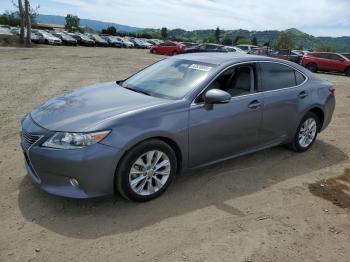  Salvage Lexus Es
