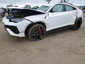  Salvage Lamborghini Urus S