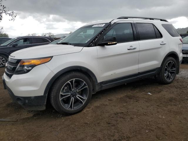  Salvage Ford Explorer