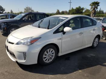  Salvage Toyota Prius