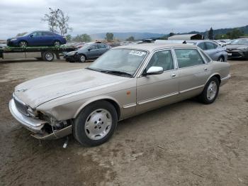  Salvage Jaguar XJ