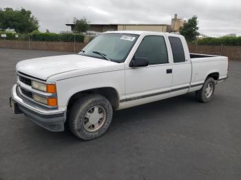  Salvage Chevrolet Gmt