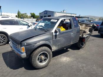 Salvage Nissan Titan