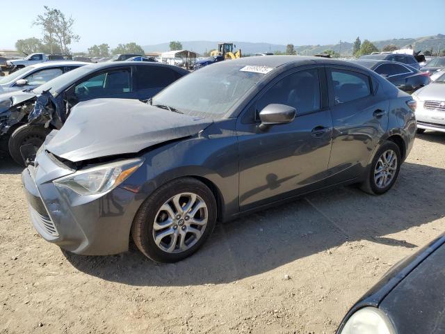  Salvage Toyota Yaris