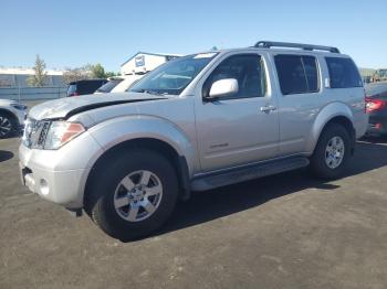  Salvage Nissan Pathfinder