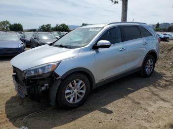  Salvage Kia Sorento