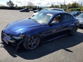  Salvage Alfa Romeo Giulia