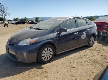  Salvage Toyota Prius